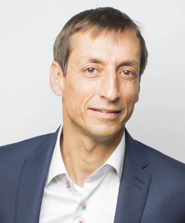 Docteur Rémy Touzard, chirurgien orthopédiste à l'ICP Paris